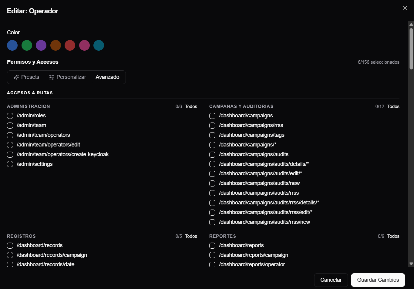 Editor de rol en la pestana Avanzado con el catalogo completo de rutas y funciones