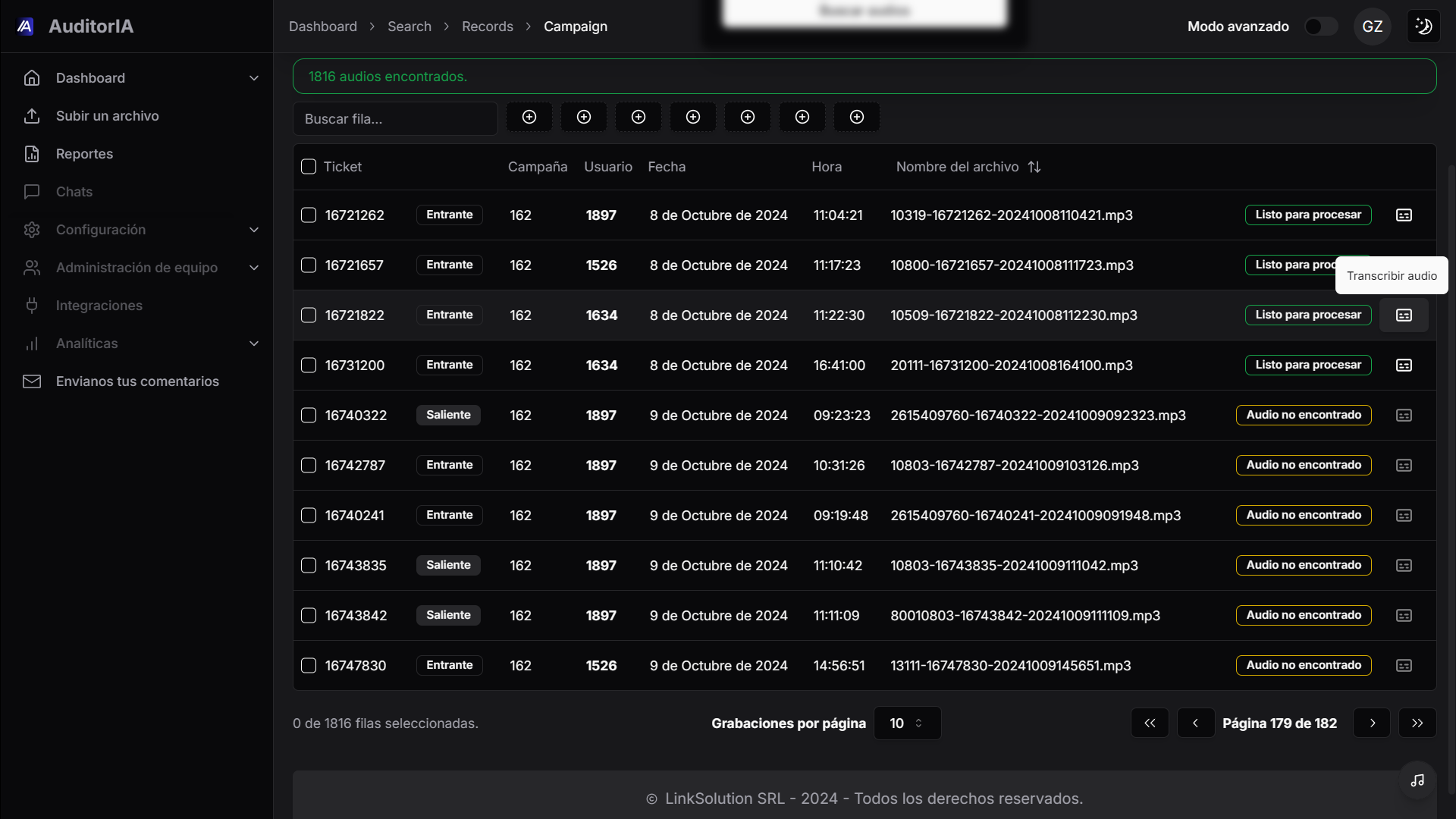resultados de búsqueda con tabla de tickets, estado de transcripción y acciones